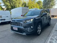 Usata Toyota RAV4 Hybrid 178 CV (130 kW) 2021 Grigio SUV