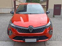 Usata Renault Clio V Techno 101 CV (74 kW) 2024 Arancione Berlina