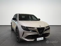 Usata Alfa Romeo GT Junior 136 CV (100 kW) 2025 Avorio SUV