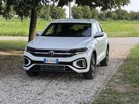 Usata VW T-Roc R-line 150 CV (110 kW) 2023 SUV