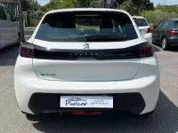 Usata Peugeot 208 Active 100 kW (136 CV) 2021 Bianco Utilitaria