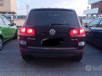 Usata VW Touareg R 174 CV (127 kW) 2004 Nero SUV