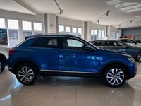 Usata VW T-Roc Style 115 CV (84 kW) 2024 Blu SUV