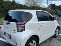 Usata Toyota iQ 68 CV (50 kW) 2009 Bianco Utilitaria