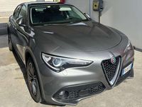 Second-hand Alfa Romeo Stelvio Executive 179 CP (131 kW) 2018 Gri SUV