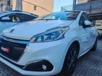 Usata Peugeot 208 Active 82 CV (60 kW) 2016 Bianco Utilitaria