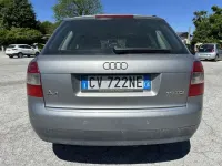 Usata Audi A4 131 CV (96 kW) 2002 Grigio Station wagon
