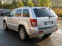 Usata Jeep Grand Cherokee Overland 218 CV (160 kW) 2006 Grigio SUV