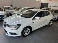 Usata Renault Mégane IV Intens 110 CV (80 kW) 2017 Bianco Berlina