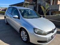 Usata VW Golf VI Comfortline 105 CV (77 kW) 2011 Argento Utilitaria