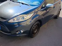 Usata Ford Fiesta 80 CV (58 kW) 2010 Berlina
