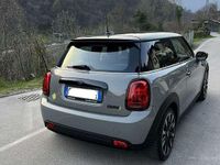 Usata Mini Cooper SE 75 kW (102 CV) 2021 Grigio Utilitaria