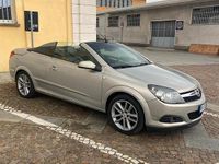 Usata Opel Astra Cabriolet 116 CV (85 kW) 2006 Grigio Cabrio