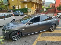 Usata Jaguar XF R-Sport 240 CV (176 kW) 2017 Grigio Berlina