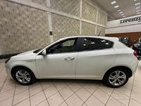 Usata Alfa Romeo Giulietta 104 CV (76 kW) 2011 Bianco Utilitaria