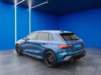 Usata Audi RS3 Comfort 400 CV (294 kW) 2026 Blu/azzurro Berlina