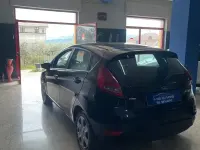 Usata Ford Fiesta Titanium 68 CV (50 kW) 2009 Nero Berlina