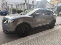 Usata Nissan Qashqai N-Connecta 110 CV (80 kW) 2015 Grigio SUV