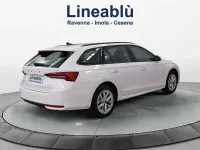 Neu Skoda Octavia Selection 150 PS (110 kW) 2026 Weiß Kombi