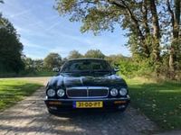 Usata Jaguar XJ12 311 CV (228 kW) 1995 Verde Berlina