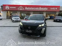 Usata Peugeot 2008 Allure 101 CV (74 kW) 2025 Nero SUV