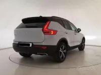 Usata Volvo XC40 150 CV (110 kW) 2019 Grigio SUV