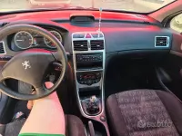 Usata Peugeot 307 109 CV (80 kW) 2001 Grigio Utilitaria