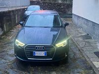 Usata Audi A3 Business 116 CV (85 kW) 2018 Blu/azzurro Berlina