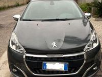 Usata Peugeot 208 Allure 75 CV (55 kW) 2018 Grigio Utilitaria