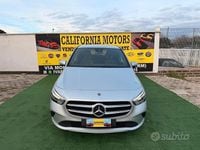 Usata Mercedes B180 115 CV (84 kW) 2022 Grigio Monovolume