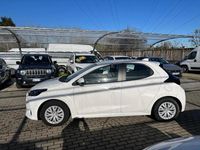 Usata Toyota Yaris Hybrid Business Edition 73 CV (53 kW) 2023 Bianco Utilitaria