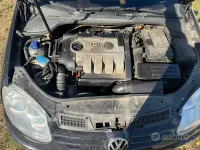 Usata VW Golf V 105 CV (77 kW) 2007 Nero Berlina