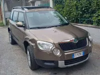 Usata Skoda Yeti Active 105 CV (77 kW) 2011 Beige SUV