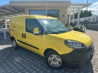 Usata Fiat Doblò 95 CV (69 kW) 2019 Giallo Monovolume