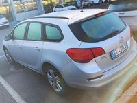 Gebraucht Opel Astra 110 PS (80 kW) 2013 Grau Kombi