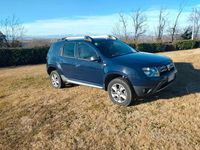 Käytetty Dacia Duster 2011 Musta Katumaasturi