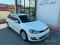 Usata VW Golf VII Comfortline 105 CV (77 kW) 2014 Bianco Station wagon