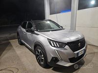 Usata Peugeot 2008 GT 110 CV (80 kW) 2021 Grigio SUV