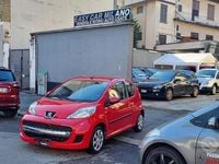 Usata Peugeot 107 Access 68 CV (50 kW) 2009 Rosso Utilitaria