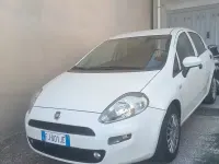 Usata Fiat Punto 69 CV (50 kW) 2017 Bianco Utilitaria