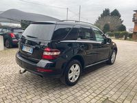 Usata Mercedes ML300 190 CV (139 kW) 2009 Nero SUV