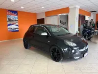 Usata Opel Adam Slam 87 CV (63 kW) 2014 Nero Utilitaria