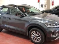 Usata VW T-Roc 150 CV (110 kW) 2023 Argento SUV