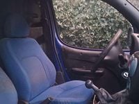 Usata Fiat Doblò 106 CV (77 kW) 2004 Blu/azzurro Monovolume