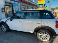 Usata Mini Countryman 111 CV (81 kW) 2013 Bianco SUV
