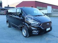 Usata Ford Tourneo Titanium X 185 CV (136 kW) 2021 Rosso Monovolume