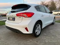 Usata Ford Focus Titanium 100 CV (73 kW) 2018 Bianco Berlina