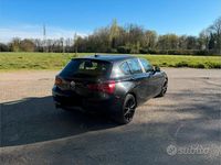 Usata BMW 118 Sport Line 150 CV (110 kW) 2016 Nero Utilitaria