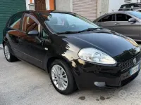 Usata Fiat Grande Punto Emotion 95 CV (69 kW) 2007 Nero Utilitaria