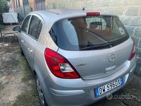 Usata Opel Corsa Cosmo 80 CV (58 kW) 2009 Argento Berlina